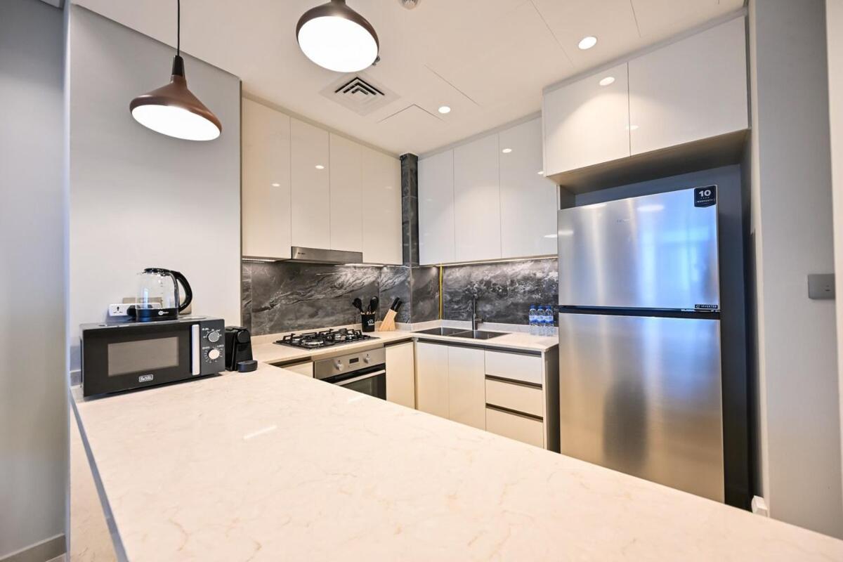 Apartment Stunning 1 Bdr Luxury With Burj Khalifa View Dubai