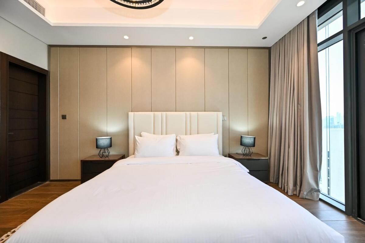 Stunning 1 Bdr Luxury With Burj Khalifa View Dubai