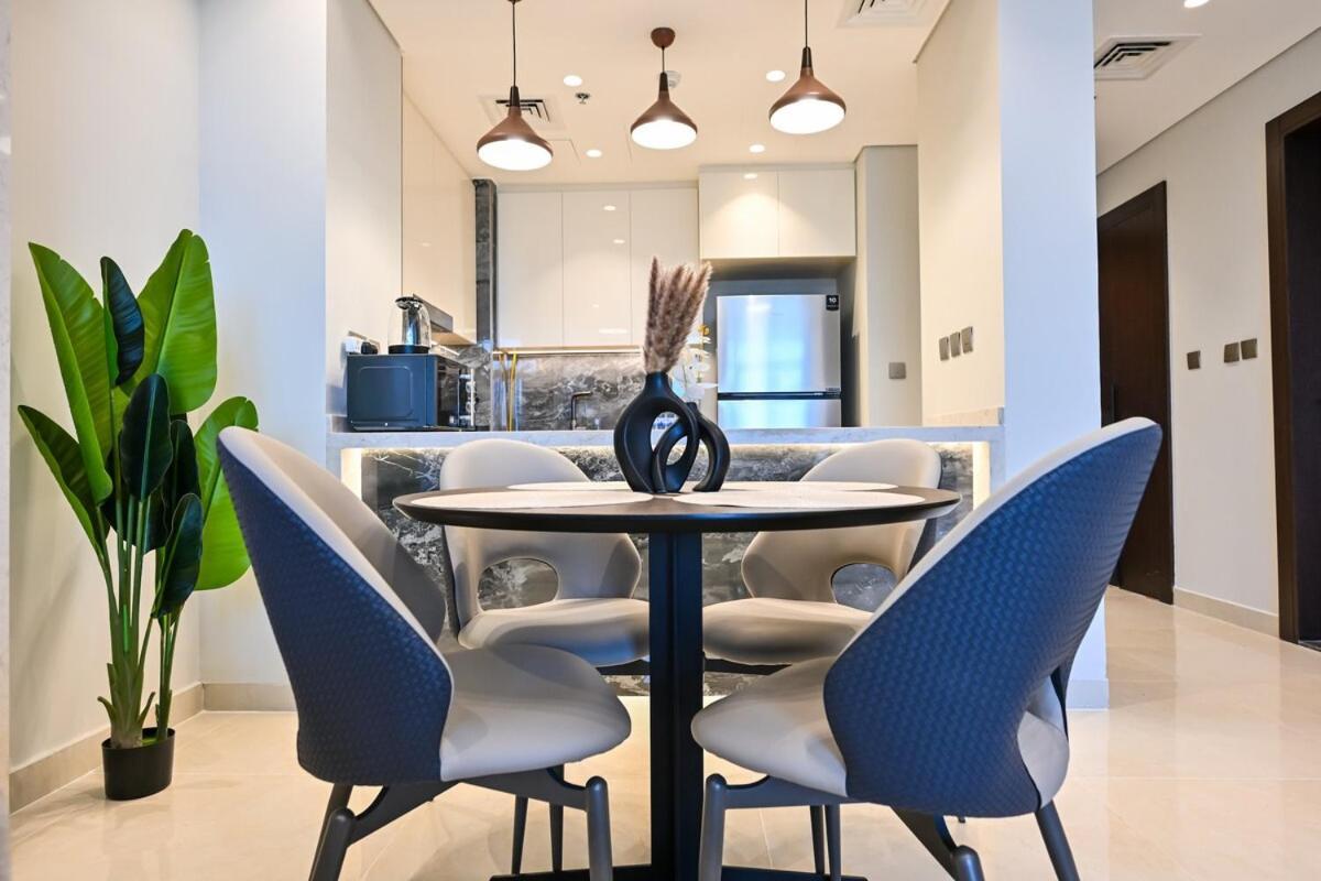 Apartment Stunning 1 Bdr Luxury With Burj Khalifa View Dubai