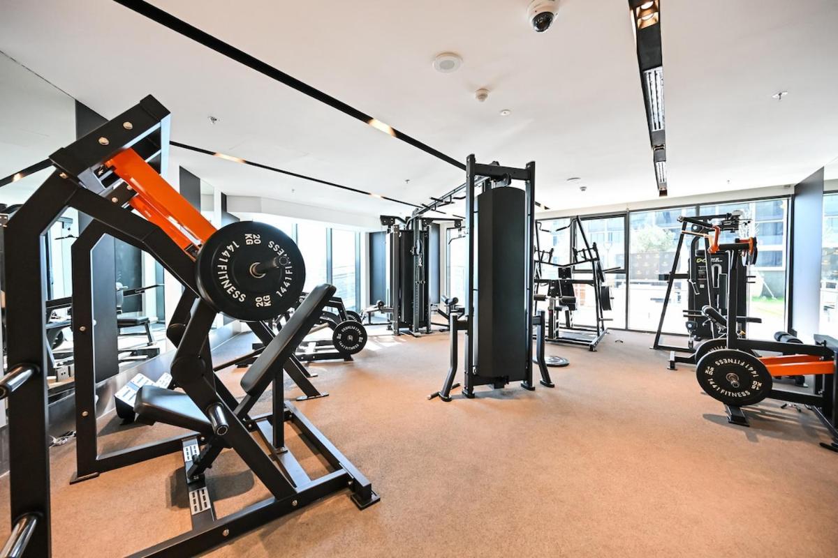 Stunning 1 Bdr Luxury With Burj Khalifa View *