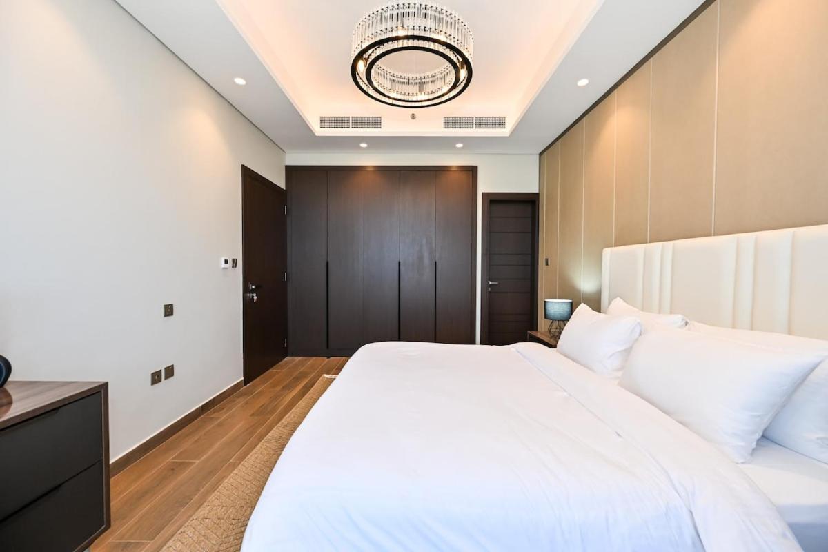 Apartment Stunning 1 Bdr Luxury With Burj Khalifa View